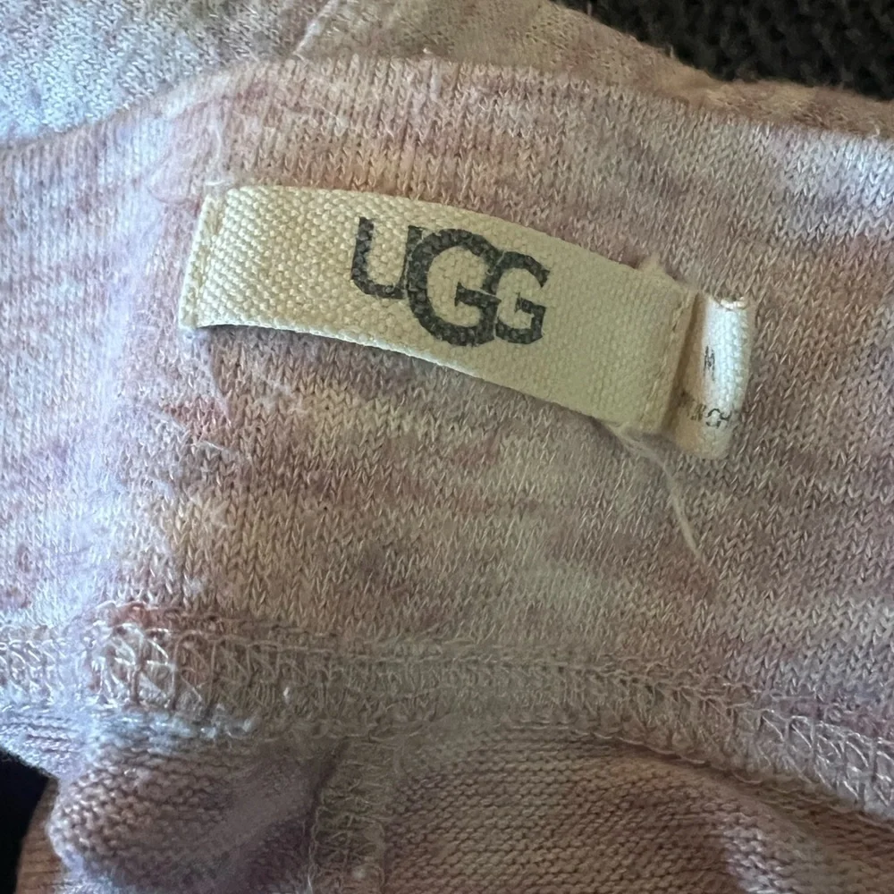 UGG Lavender Pajama Bottoms - Picture 3 of 3